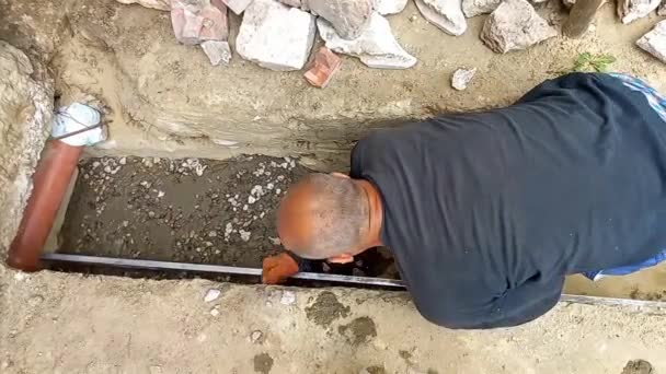 Overhead Shot Caucasian Man Working Construction Who Works Level Tool — Stockvideo