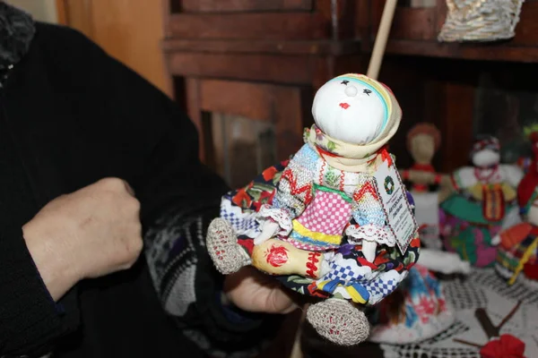 Muñeca Nacional Ucraniana Motanka Gran Tamaño Con Adorno Sagrado Tradicional —  Fotos de Stock