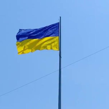 Ukrayna, Avrupa ve Avrupa Birliği ülkesinin bayrakları 