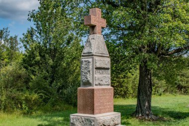 Beşinci Wisconsin Gönüllü Piyade Alayı Anıtı, Getysburg Ulusal Askeri Parkı, Pennsylvania, ABD