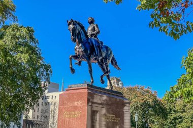 Vali John Frederick Hartranft 'ın heykeli, Harrisburg, Pennsylvania, ABD
