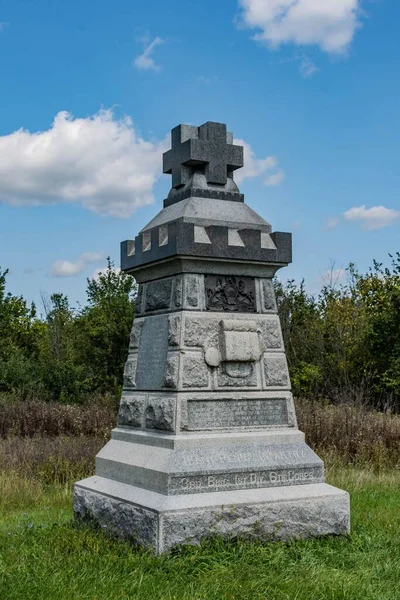 位于葛底斯堡国家军事公园豪大道119号的宾夕法尼亚步兵纪念碑 — 图库照片