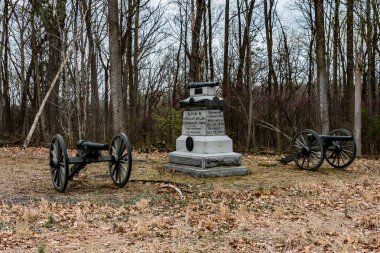 Powers Hill 'deki Top ve Anıtlar, Gettysburg Ulusal Askeri Parkı, Pennsylvania, ABD
