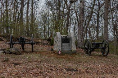 Battery E (Knaps) Pennsylvania Hafif Topçu Anıtı, Powers Hill, Gettysburg Ulusal Askeri Parkı, Pennsylvania, ABD