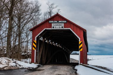 The Turkey Tail (Enslow) Covered Bridge, Perry County, Pennsylvania, ABD