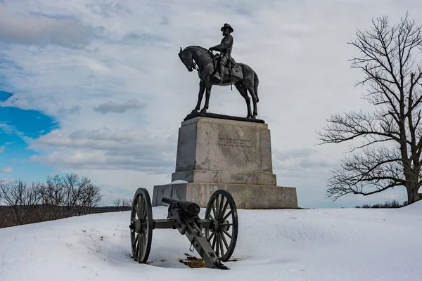 General O. Anıtı. Howard, Doğu Mezarlığı Tepesi, Gettysburg Ulusal Askeri Parkı, Pennsylvania, ABD