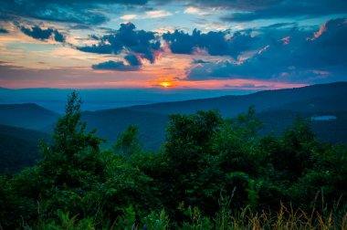 Appalachian Sunset, Shenandoah Ulusal Parkı, Virginia, ABD