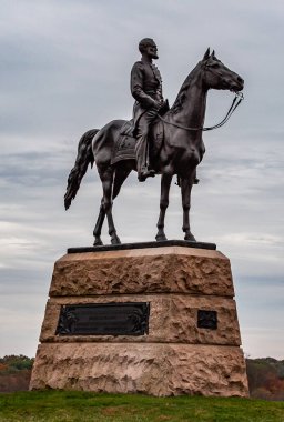 Tümgeneral George Gordon Meade Anıtı, Mezarlık Tepesi, Gettysburg Ulusal Askeri Parkı, ABD