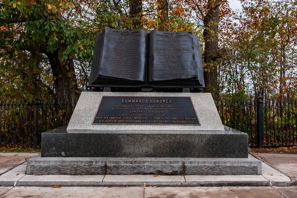 Foto Monumentet Till Högvattenmärket Upproret Beläget Nära Kopsen Träd Gettysburg — Stockfoto