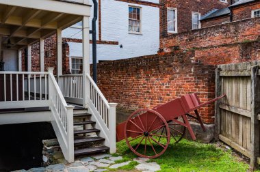 Arka Veranda ve Araba, Aşağı Şehir, Harper Feribotu, Batı Virginia, ABD