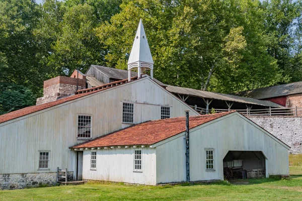 Historic Cast House Hopewell Furnace National Historic Park Pennsylvania Usa — Fotografia de Stock
