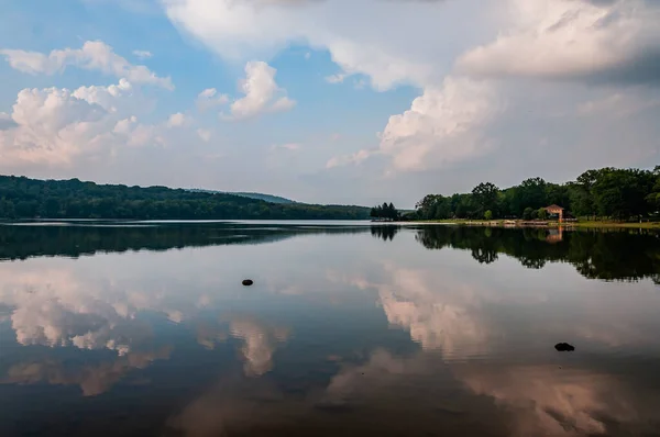 Summer Reflections Pinchot Lake Pennsylvania Usa Lewisberry Pennsylvania — 스톡 사진