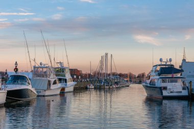 Dusk, Annapolis Limanı, Maryland, Annapolis, Maryland 'deki tekneler