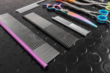 Kediler ve köpekler için bakım ve nail clipper için aksesuar