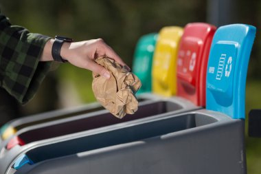 Garbage and recycle bin in a park