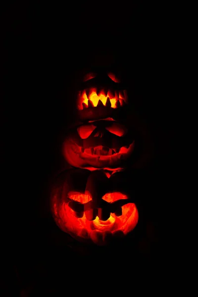 Glödande Ögon Och Mun Halloween Pumpa Svart Bakgrund Halloween — Stockfoto