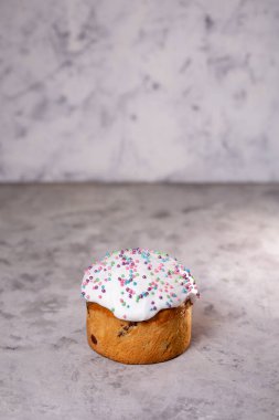 Metni kopyalayacak bir yeri olan geleneksel Paskalya pastası. Geleneksel Paskalya Keki, Paskalya Ekmeği. Kartpostal