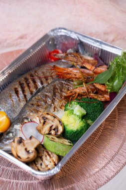 Lezzetli ızgara balık yemekleri..