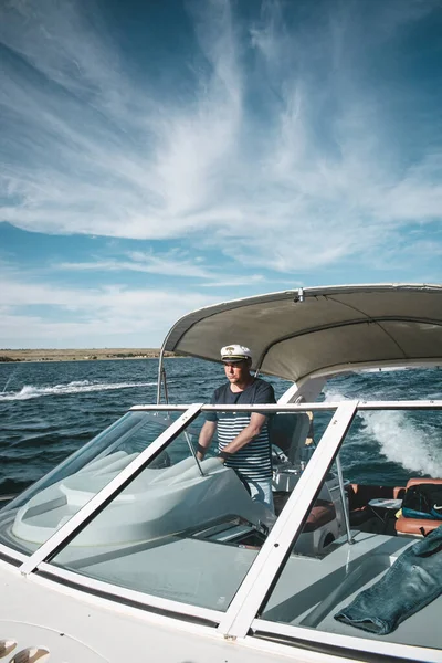 Captain Yacht Helm Controls Boat Water — Fotografia de Stock