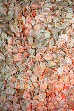 Sağlıklı yulaf taneleri yakın çekim üst görünüm.