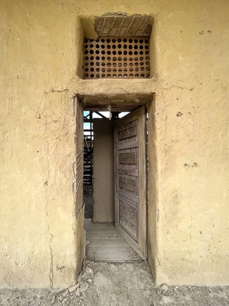 Decorative Entrance Door House Oriental Style — Fotografia de Stock