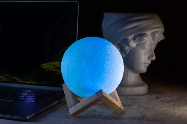 Lampe Nuit Sous Forme Une Lune — Photo