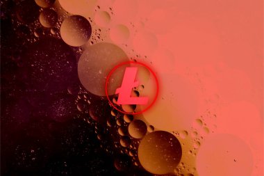 Çakmak para (LTC) kripto para birimi. Soyut arkaplanda bozuk para