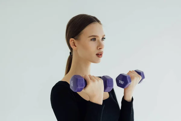 Sporty Woman Doing Exercises Making Direct Hit Dumbbells Photo Muscular — Foto de Stock