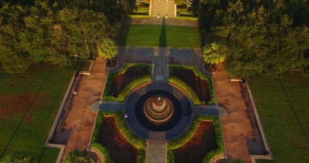 Prospettiva Aerea Che Scende Sull Iconica Fontana Dell Ananas Charleston — Video Stock