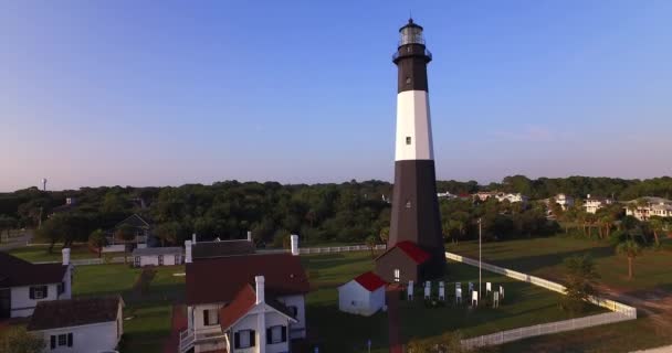 Perspectiva Aérea Farol Tybee Island Light Station — Vídeo de Stock