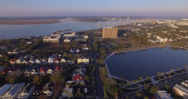 Sabah Erken Saatlerde Charleston Colonial Gölü Nde Hava Üssü — Stok video