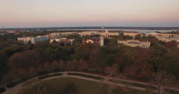 Aéreo Parque Charleston Com Faculdade Militar Citadel Paisagem — Vídeo de Stock
