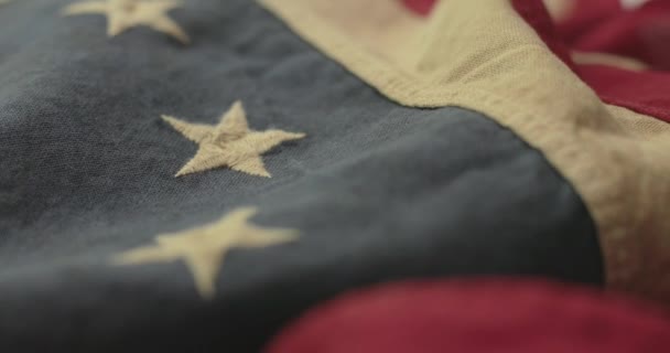 Amerikai Zászlórészletek Piros Fehér Csíkokkal Kék Mezővel Csillagos Körrel Zászlót — Stock videók