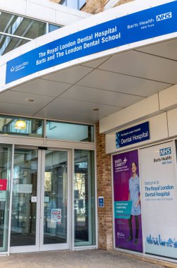 Londra mı? İngiltere-03.27.2021: Kraliyet Londra Hastanesi diş ve okul, Doğu Londra halkına hizmet veren bir öğretim NHS hastanesi.