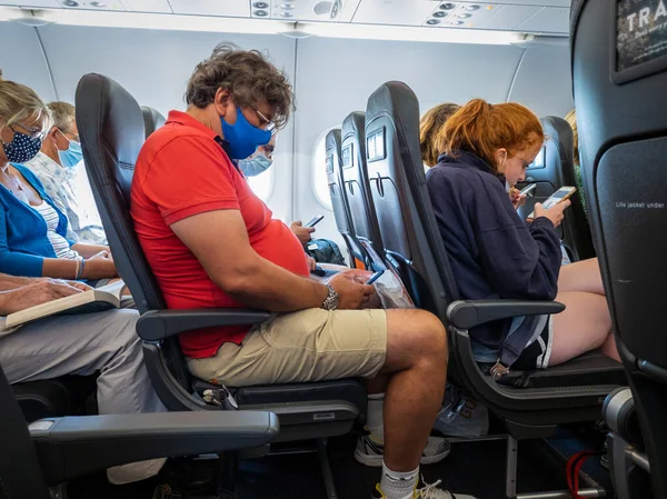 Aeroporto Gatwick London 2020 Bordo Volo Durante Pandemia Covid Con — Foto Stock