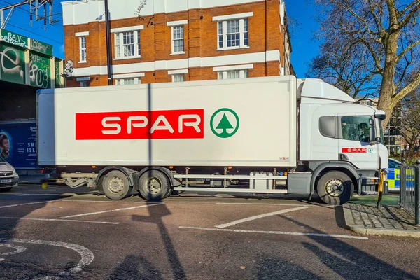 Londres Reino Unido 2022 Camión Distribución Para Supermercado Spar Haciendo — Foto de Stock