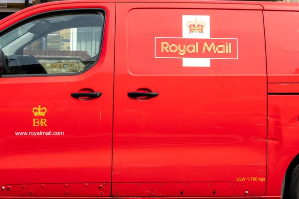 Londres 2022 Marcas Lado Uma Van Entrega Royal Mail Mostrando — Fotografia de Stock