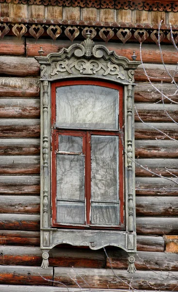 Vintage Ventanas Madera Encaje Arquitectura Madera Tomsk — Foto de Stock