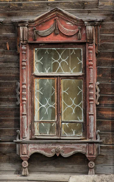 Vintage Ventanas Madera Encaje Arquitectura Madera Tomsk — Foto de Stock