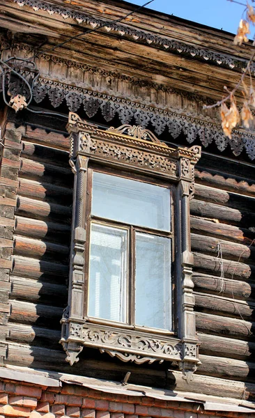 Vintage Ventanas Madera Encaje Arquitectura Madera Tomsk — Foto de Stock