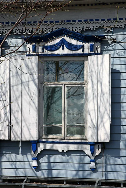 Vintage Holzfenster Spitze Holzarchitektur Von Tomsk — Stockfoto