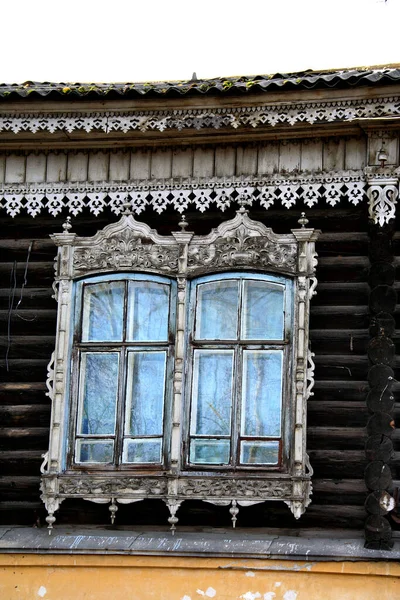 Vintage Holzfenster Spitze Holzarchitektur Von Tomsk — Stockfoto