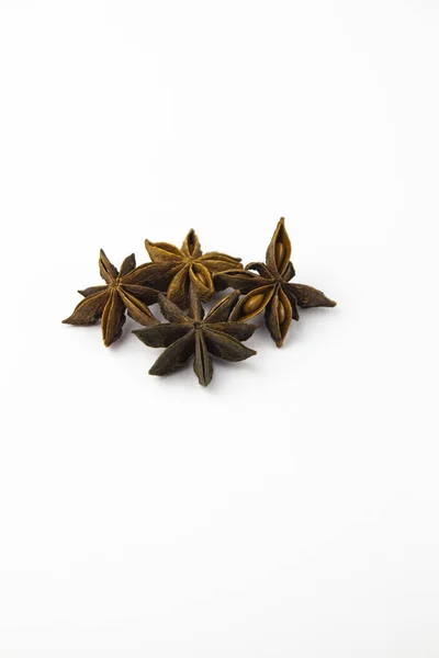 Star Anise Bílém Izolovaném Pozadí — Stock fotografie