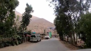 POV, Cumbe, San Mateo de Otao 'dan ayrılırken Lima, Peru - Mayıs 2022