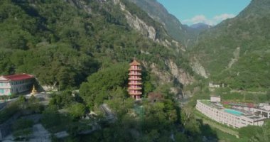 Taroko Boğazı Tayvan 'da sonbahar manzarası