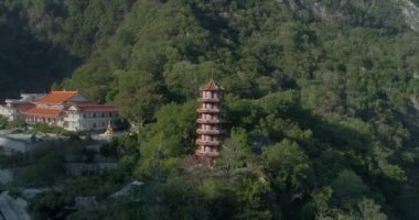 Taroko Boğazı Tayvan 'da sonbahar manzarası