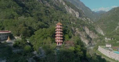 Taroko Boğazı Tayvan 'da sonbahar manzarası