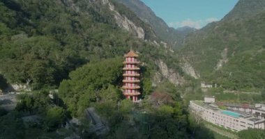 Taroko Boğazı Tayvan 'da sonbahar manzarası