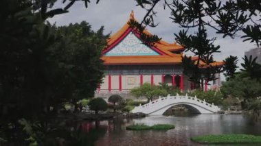 Chiang Kai Shek 'teki Guanghua Gölü Anıt Parkı, Taipei, Tayvan