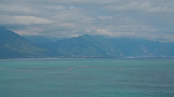 Αεροπλάνο Της Malongayangay Είναι Μεγαλύτερη Λίμνη Στην Ταϊβάν — Αρχείο Βίντεο